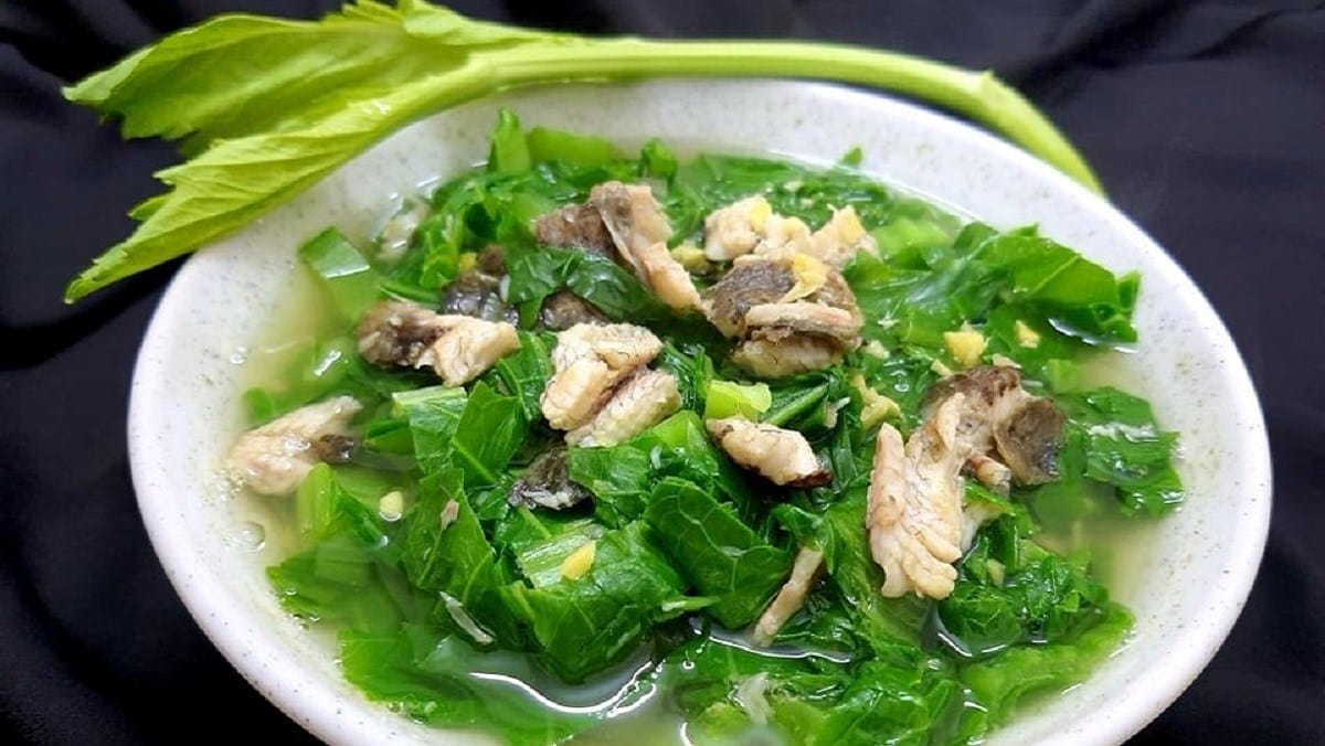 canh cá rô đồng cải xanh
