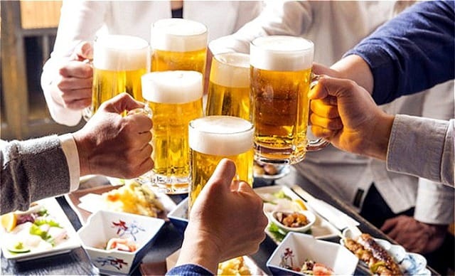 lạm dụng rượu bia