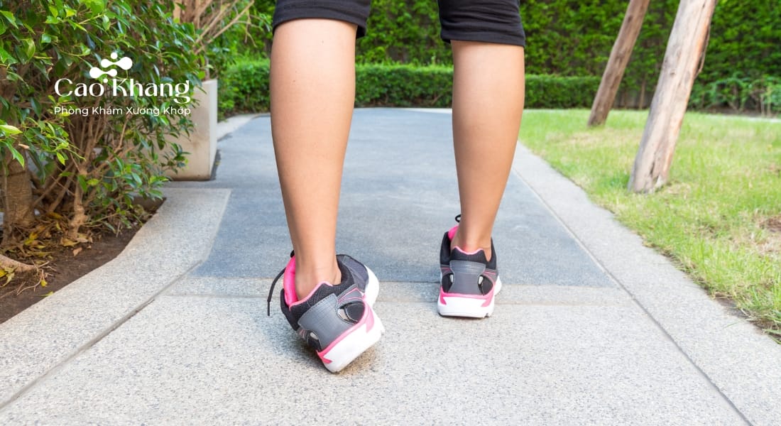 bong gân do chơi thể thao