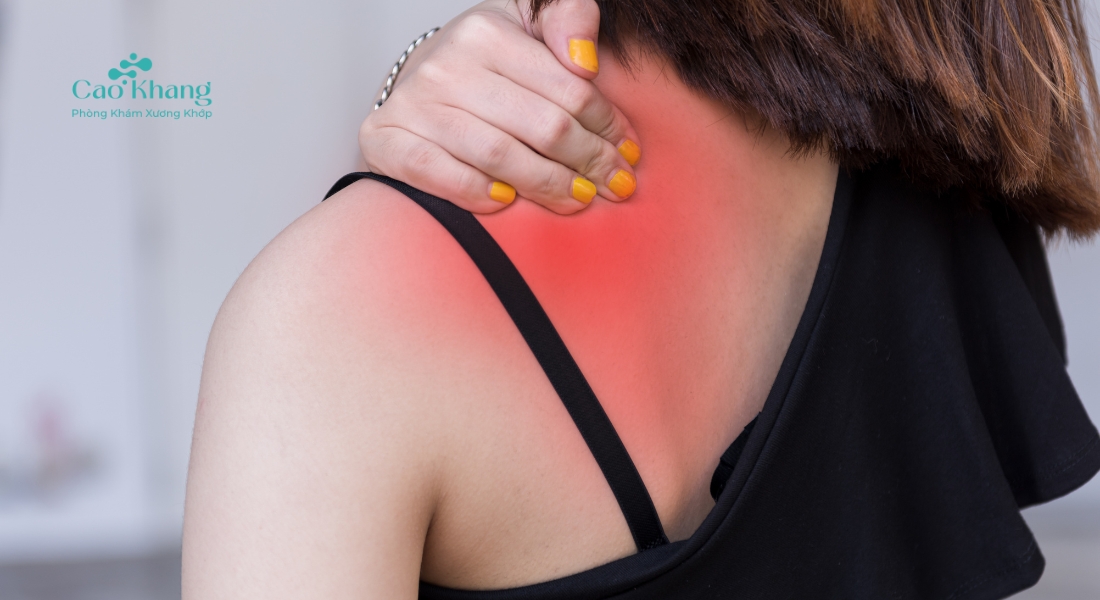 đau cổ vai gáy bên trái