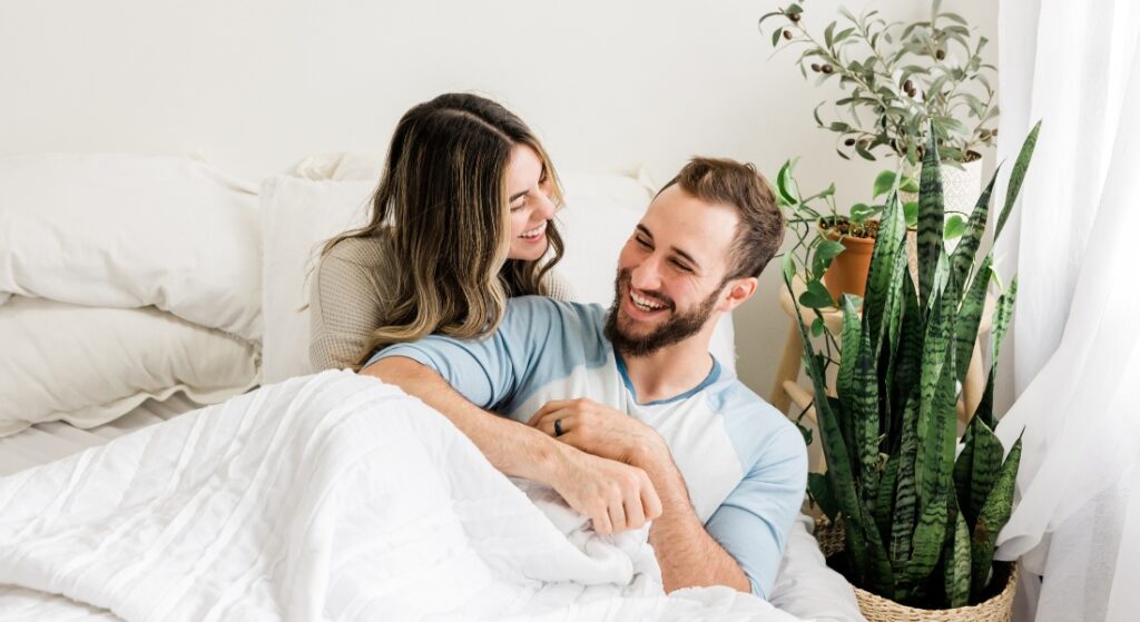 bị gãy xương có nên quan hệ không