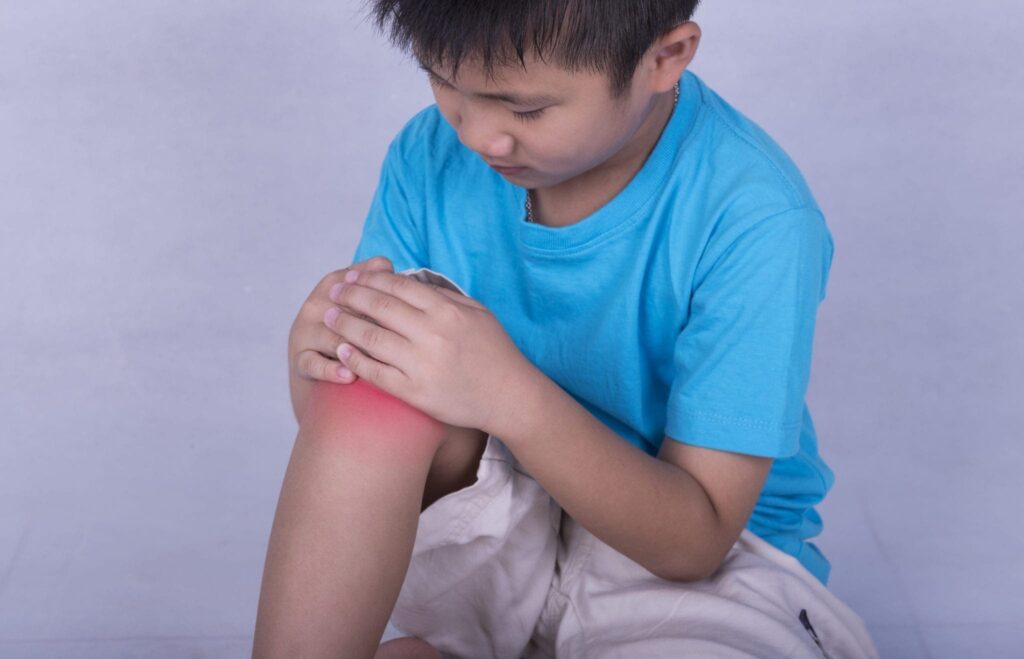 triệu chứng viêm khớp thiếu niên