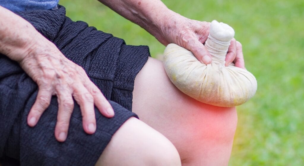 chườm rách sụn chêm khớp gối