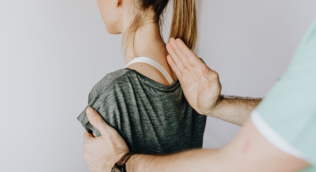 sau khi kéo giãn cột sống thắt lưng
