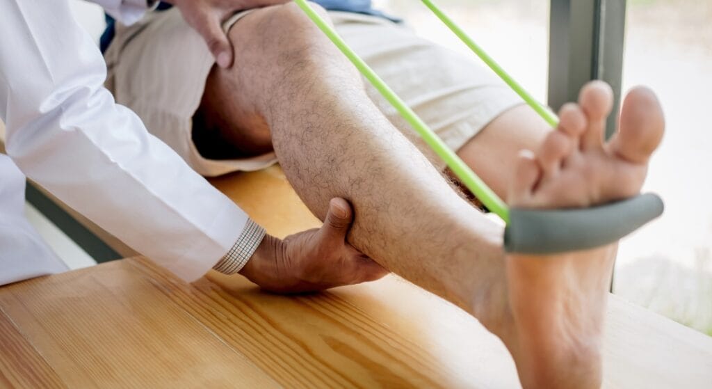 vật lý trị liệu chân yếu