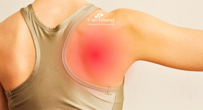 đau bả vai phải